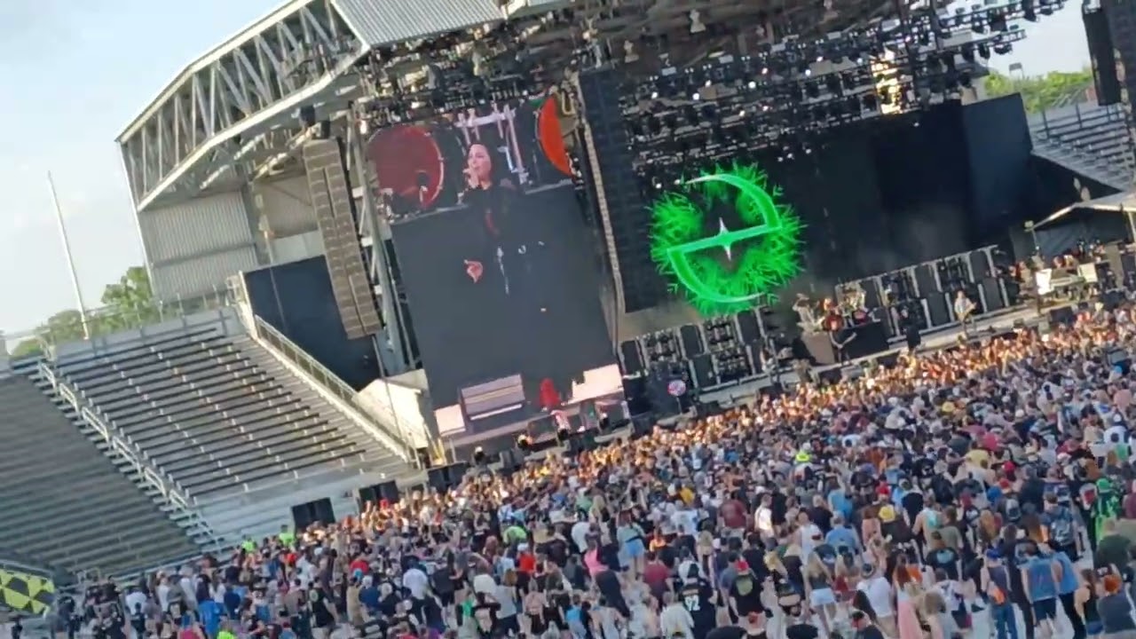Evanescence live at Sonic Temple 2024