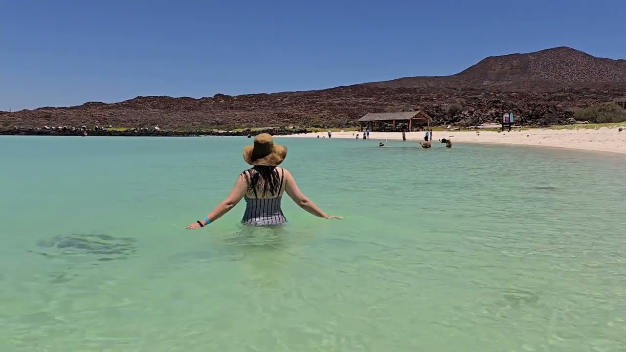 Loreto Baja California Sur - Boat Tour to Coronado Island by Paulino on the Miriam