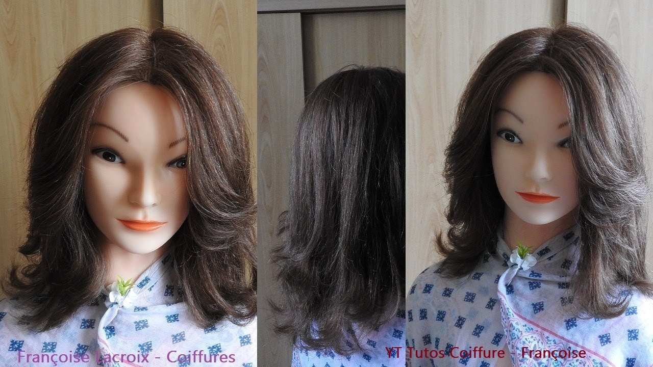 Coupe Papillon / Coupe dégradée - Frange Rideau / Bob haircut with Curtains Bangs / Corte Mediano