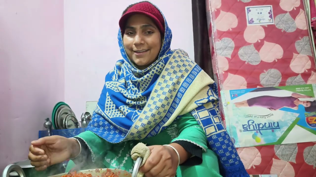 Gajar ka halva kisne banaya ⁉️🥕🤪 | SHAHNAZ VLOGS 
