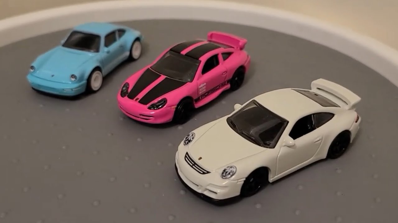 3 Beautiful Porsches