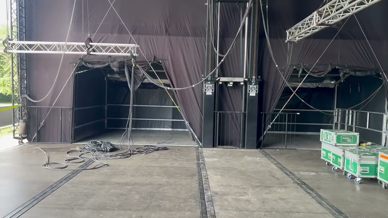 Smartstage 180 Stage hire mobile Stage￼￼ #Evolution stage hire #Mobile Stage#Stage rental #stagehire