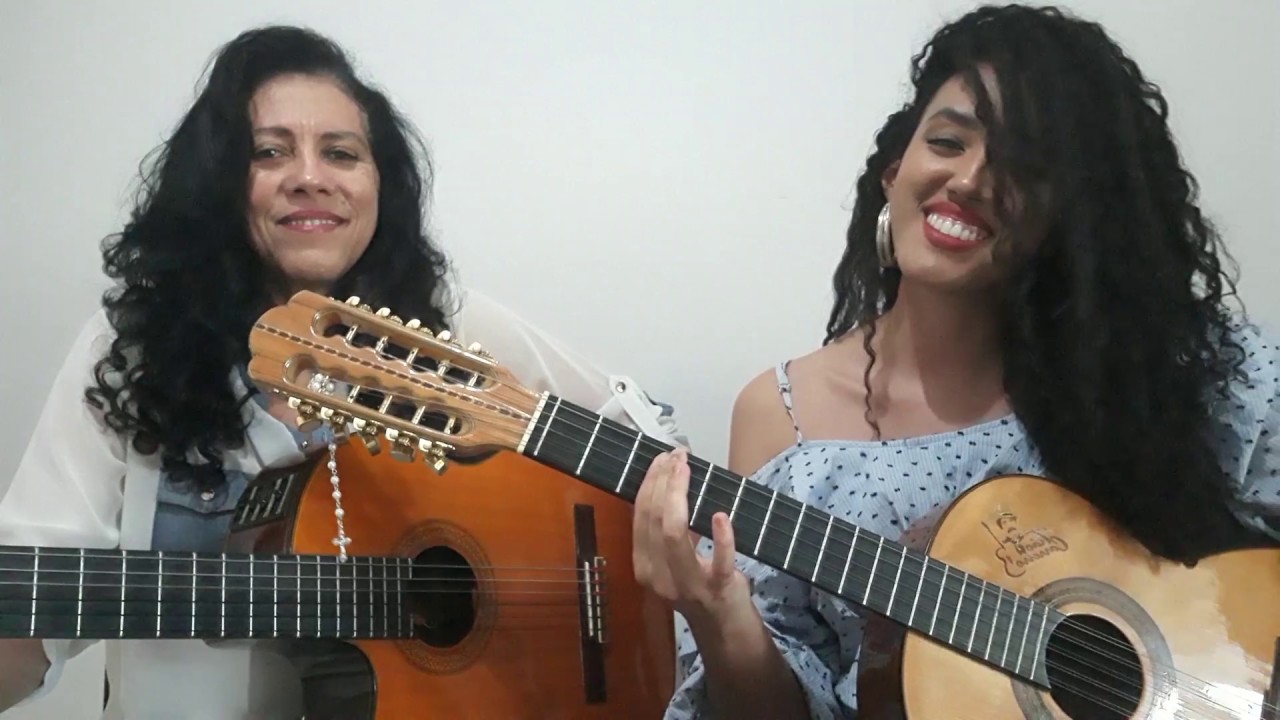 Irmãs Freitas -  Ouriana e Luciana - Índia do Araguaia