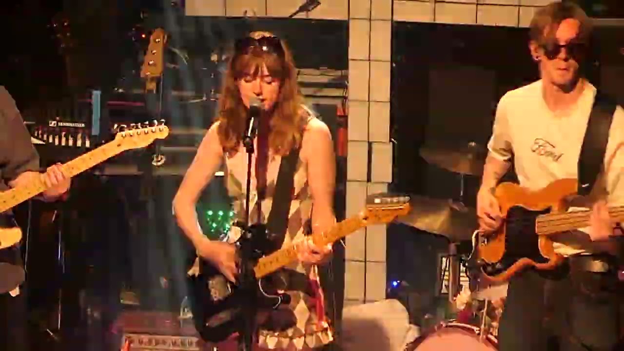 Chloe Slater - 24 Hours - Live les étoiles in Paris - 22/05/2025