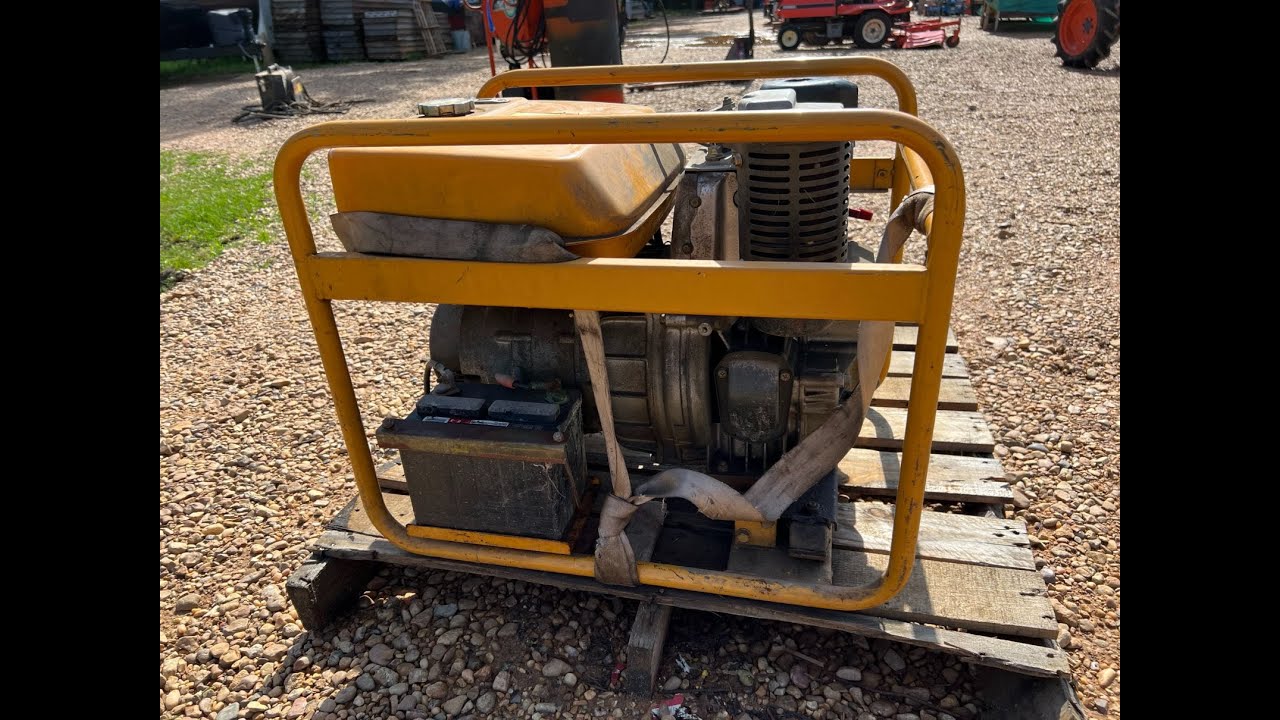 Robin RGD5000 Portable Diesel Generator SN831 Lot#957