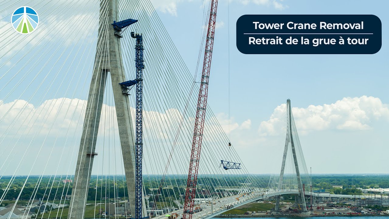 Tower Crane Removal | Retrait de la grue &agrave; tour