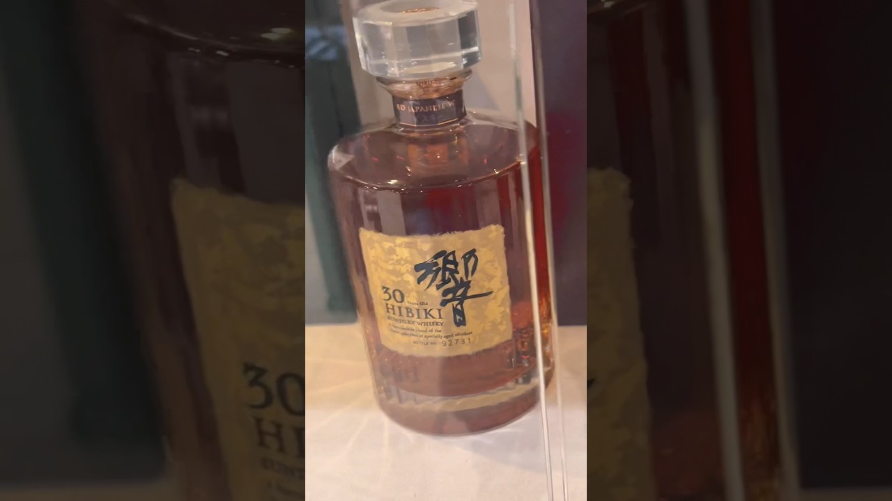 #whiskey  Wander Quickie International: Hibiki 30 & Hibiki 21 #dutyfree #london #heathrow  LHR!