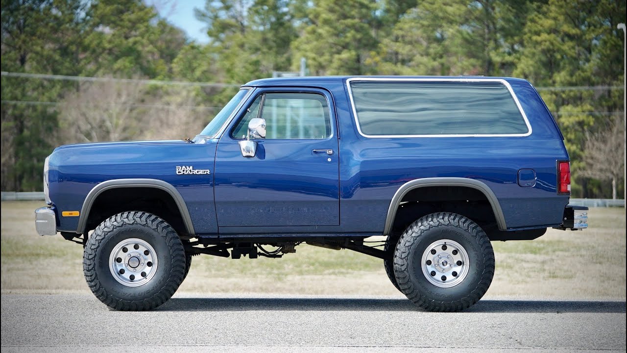 Видео процесса модернизации Dodge RamCharger от Davis AutoSports, часть 3.