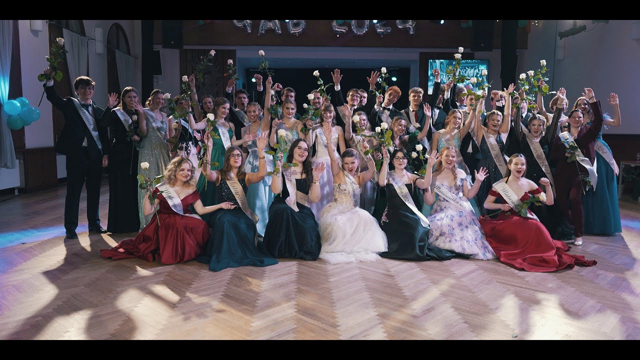 Maturitní ples/ Gymnázium Václava Beneše Třebízského Slaný/  4.A a 4.B - Retro