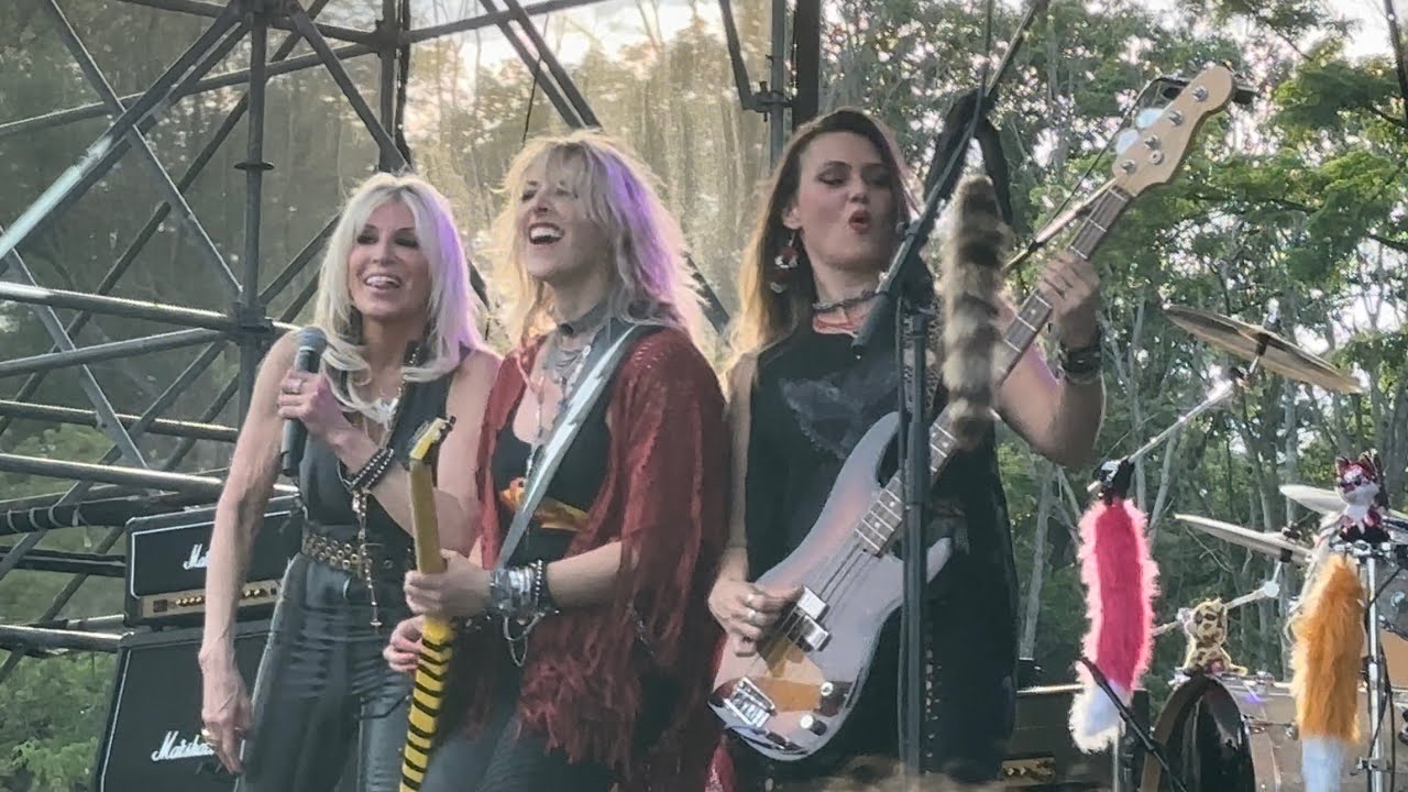 Vixen - Cryin’, 7-7-2023 at Tag’s in Big Flats, NY
