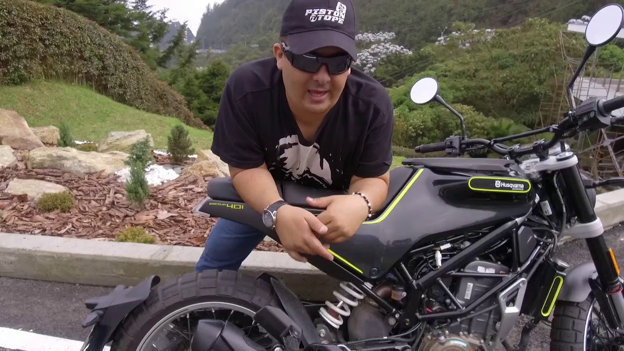 husqvarna svartpilen 401 Un concepto raro pero interesante /Piston A Tope
