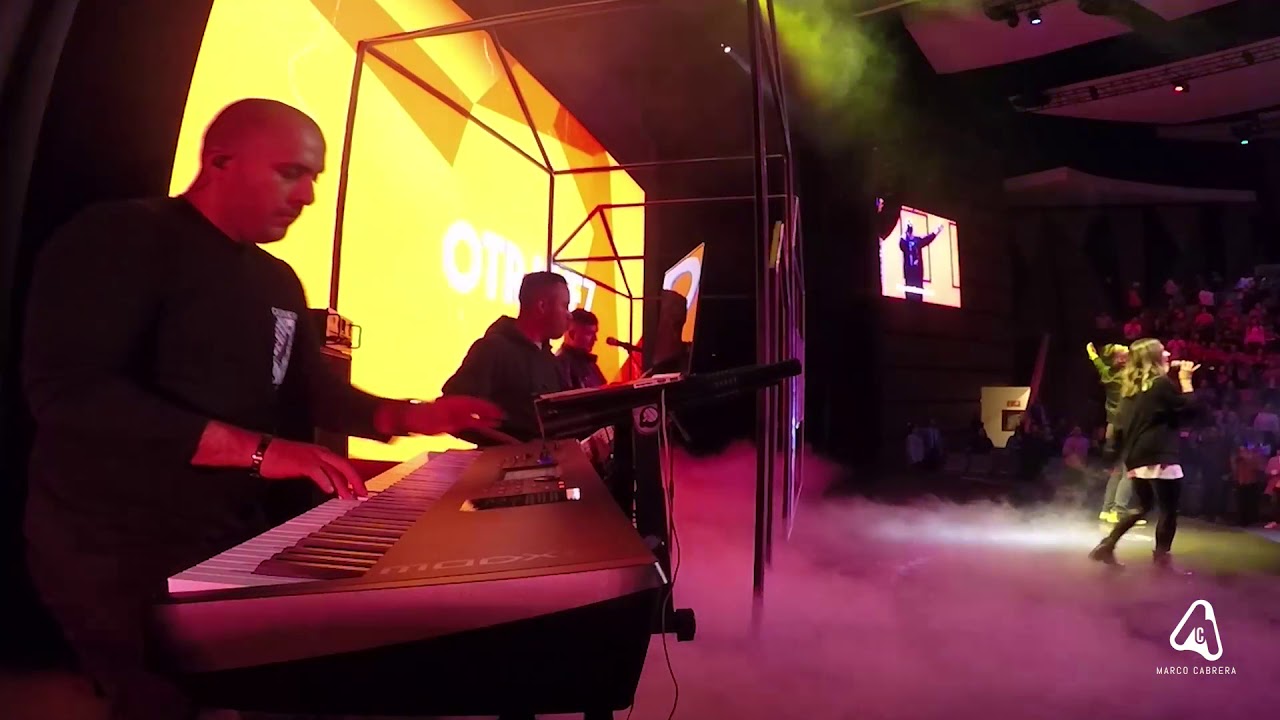 Bani Muñoz - Hambre en vivo (keycam)