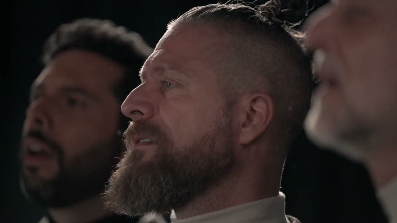 The Italian Tenors & Piccoli Cantori di Torino perform the Austrian carol “Still, Still, Still”