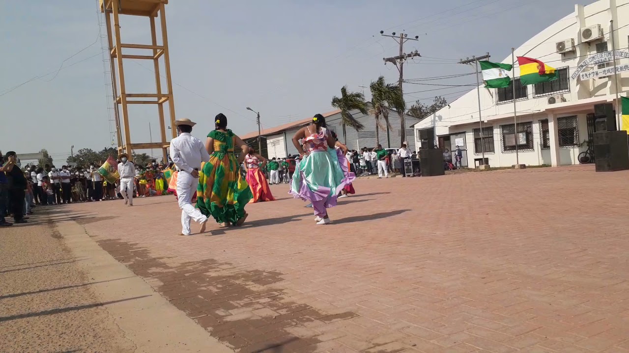 Paica en Carnaval- U.E Modelo Okinawa