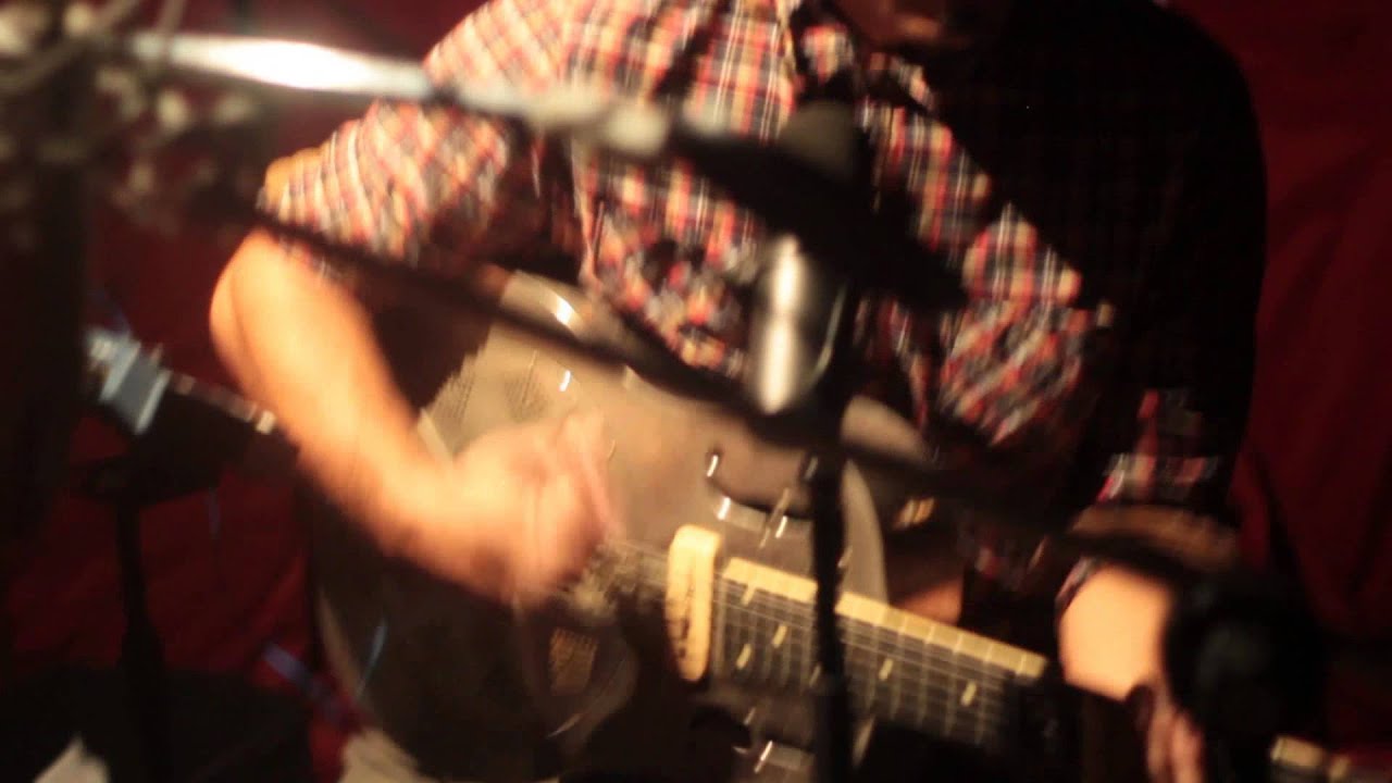 Ash Grunwald - Crazy (feat. Scott Owen & Andy Strachan from The Living End) - Official Video