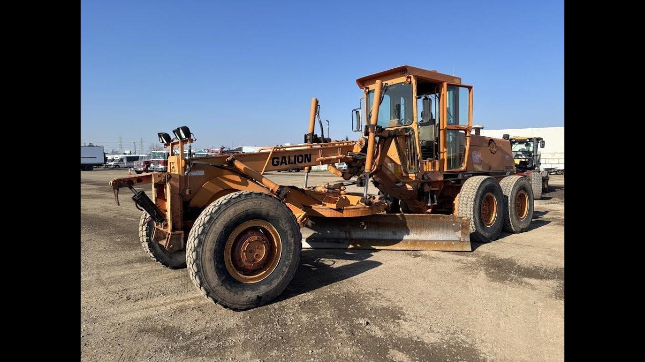 Galion 850 AWD Motor Grader