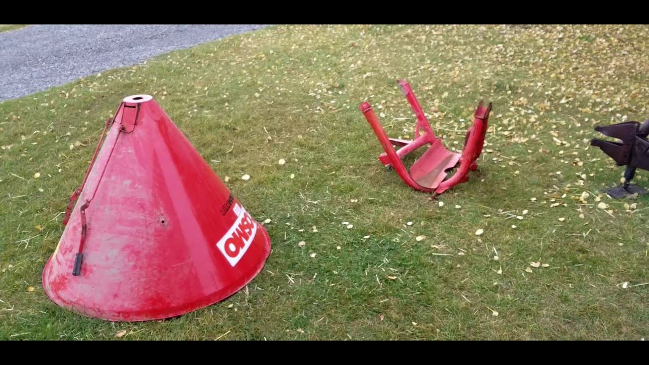 Cosmo fertilizer spreader restoration!
