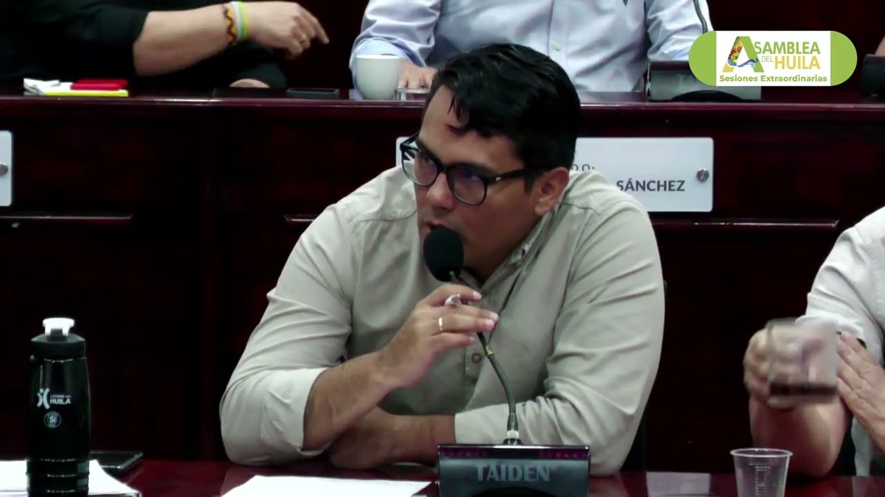 SESION EXTRAORDINARIA DE LA COMISION TERCERA