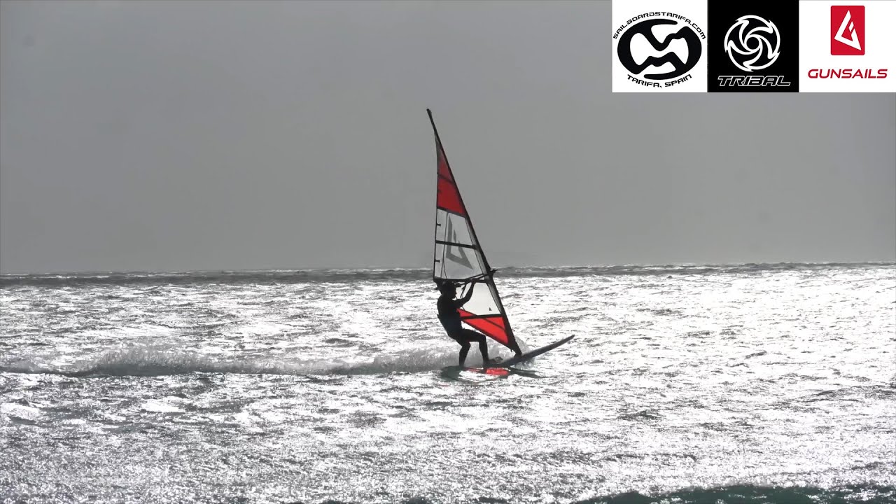 Acción windsurf speed Tarifa y os contamos curiosidades