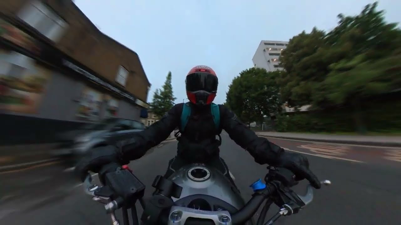 Best and Cheapest Exhaust for Trident 660 | Blackwidow 200mm | No-Traffic Central London Commute