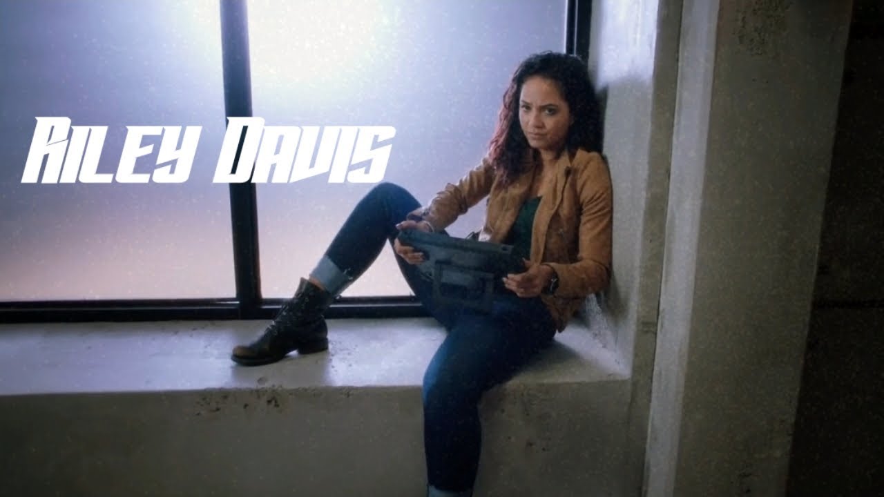 Riley Davis I The Bad Ass ft. some Mac and Riley scenes
