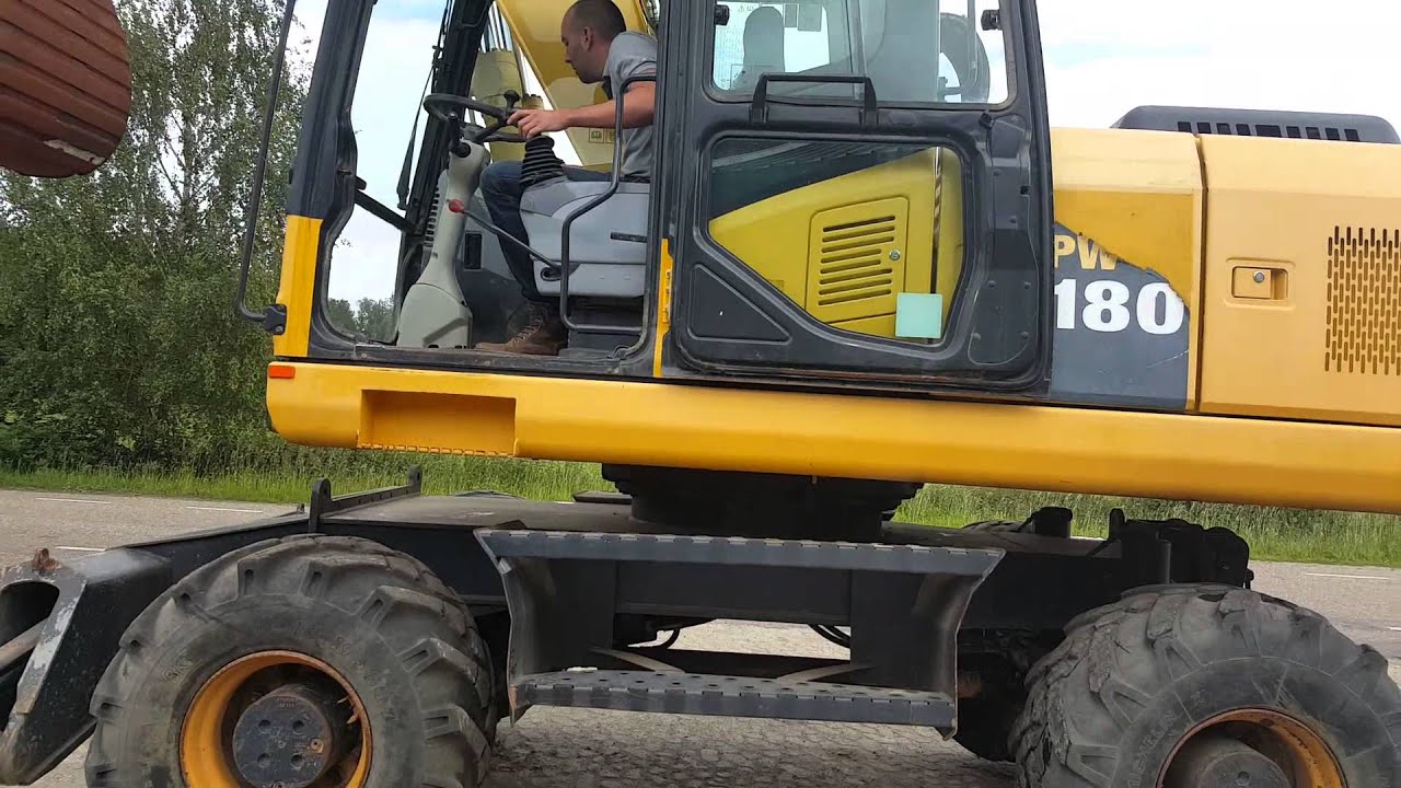 Komatsu PW180