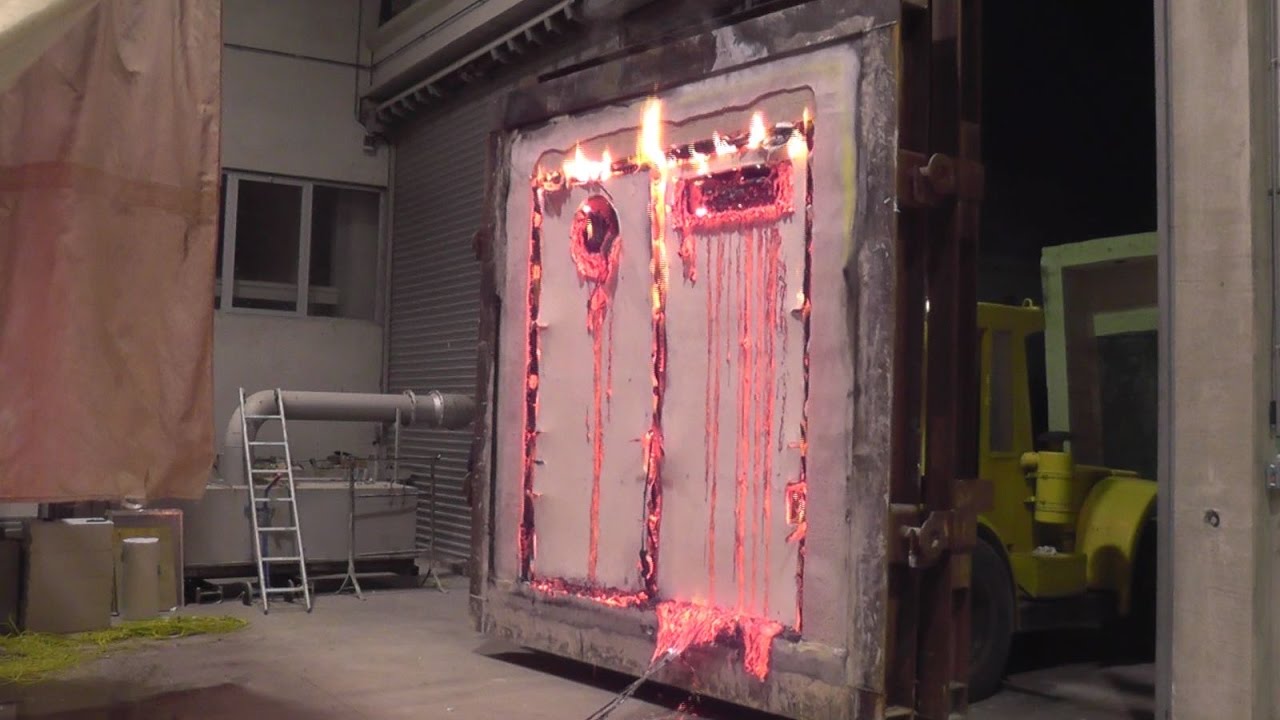 Test al fuoco porta EI120, a due ante a grandi dimensioni X387 Chemolli Fire