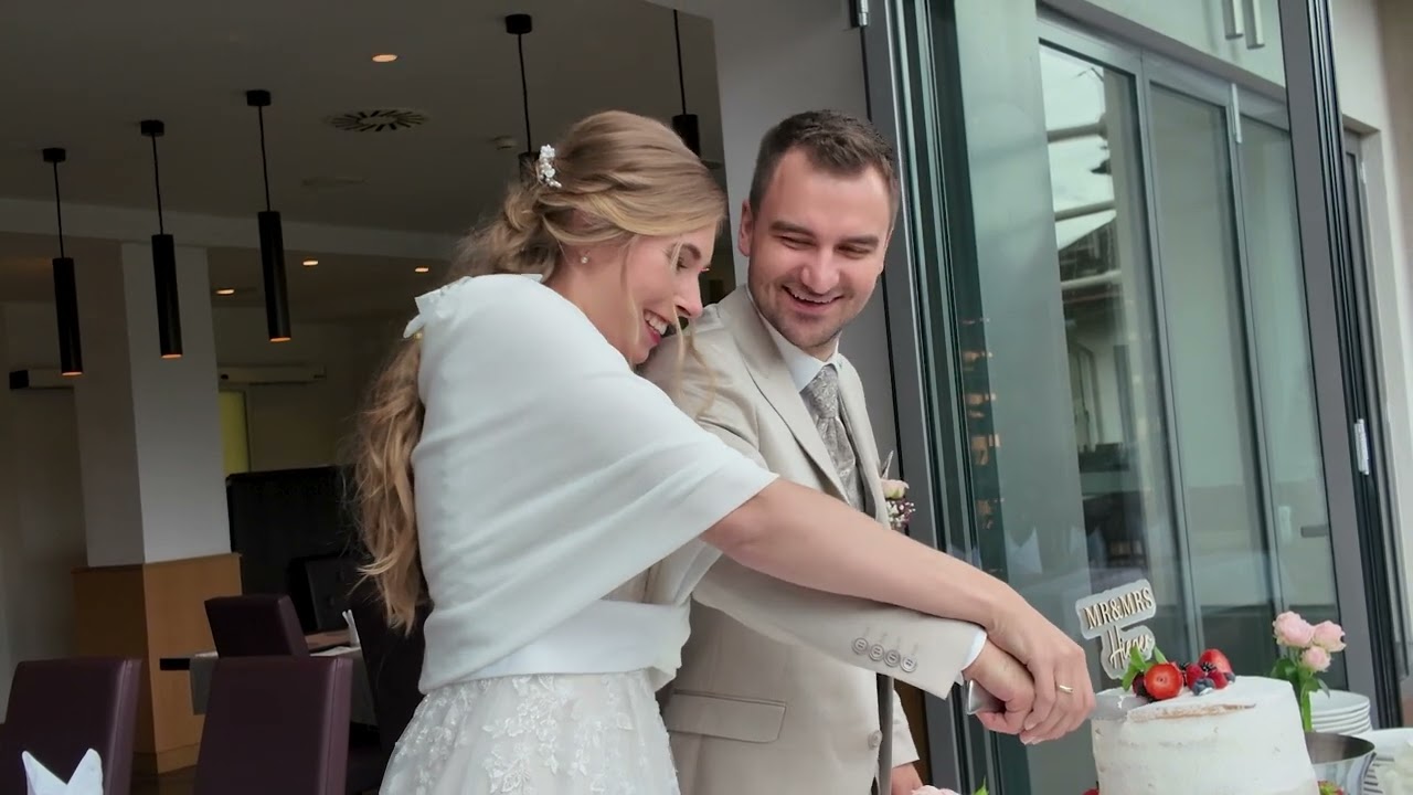 Weddingvideo Hatting / DasMai Mutters Christina&Robi, Highlightfilm, G&auml;nsehaut Hochzeitsvideo