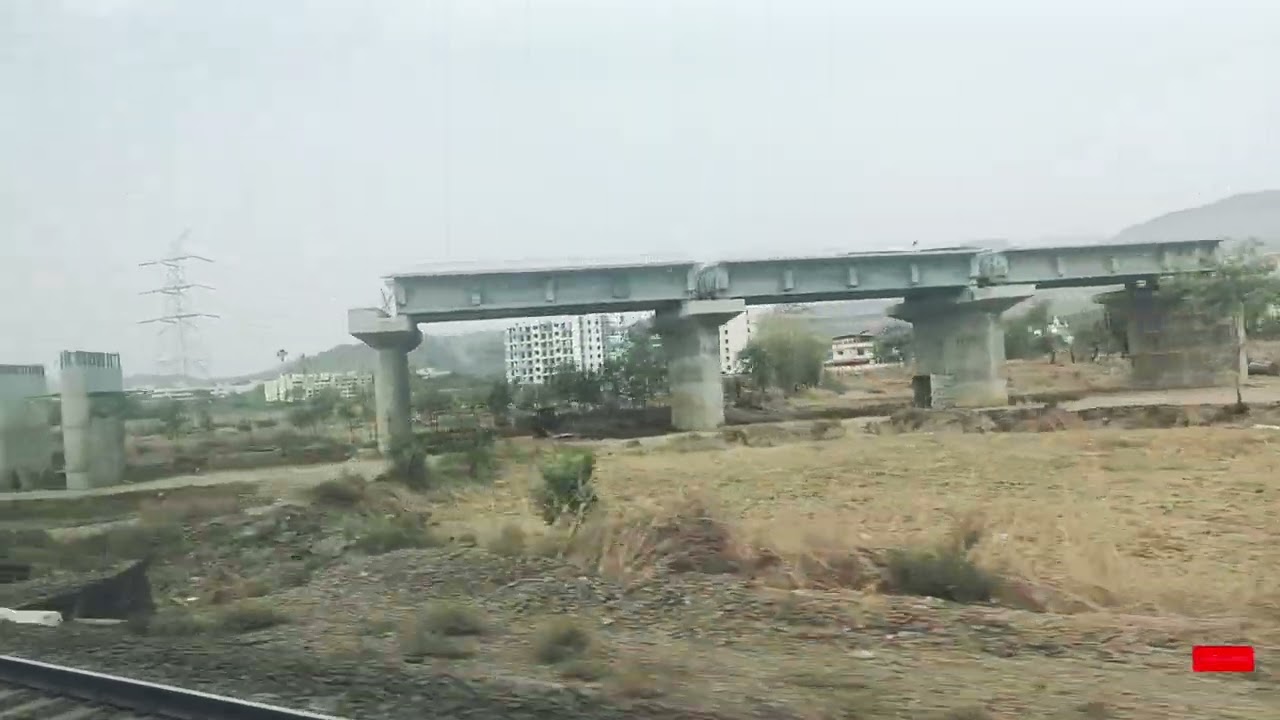 Mumbai To Pune Journey Deccan Queen Express Stopped Karjat Station