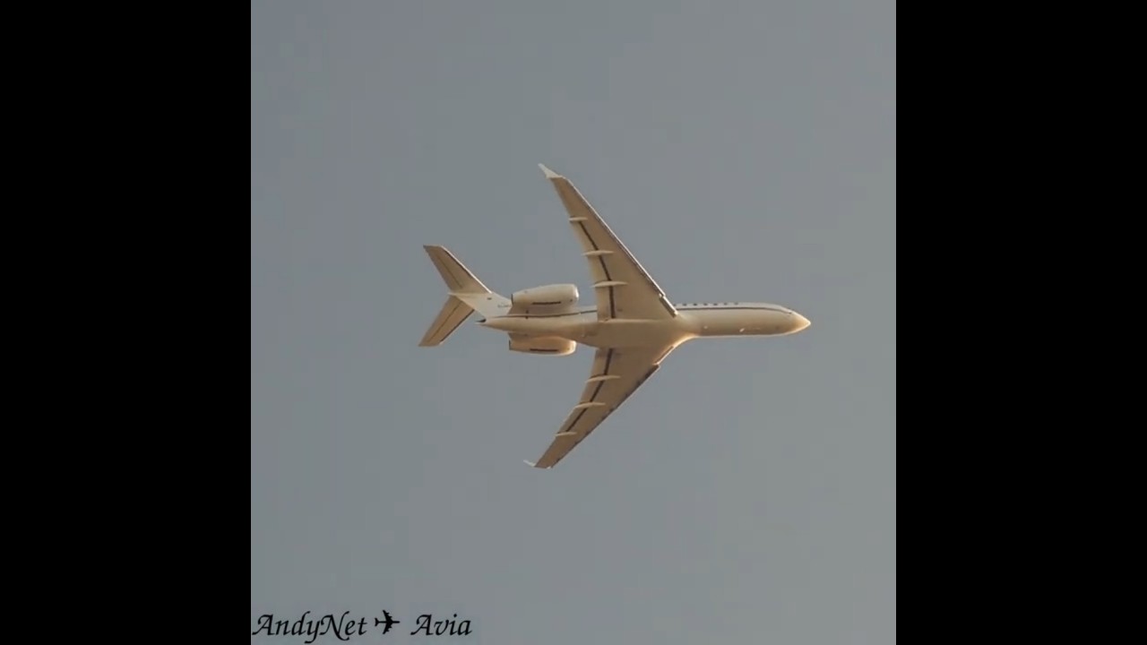 Bombardier Global Express FAI rent-a-jet AG [D-AFAO] & Boeing 737-8LJ Pobeda Airlines [RA-73238]