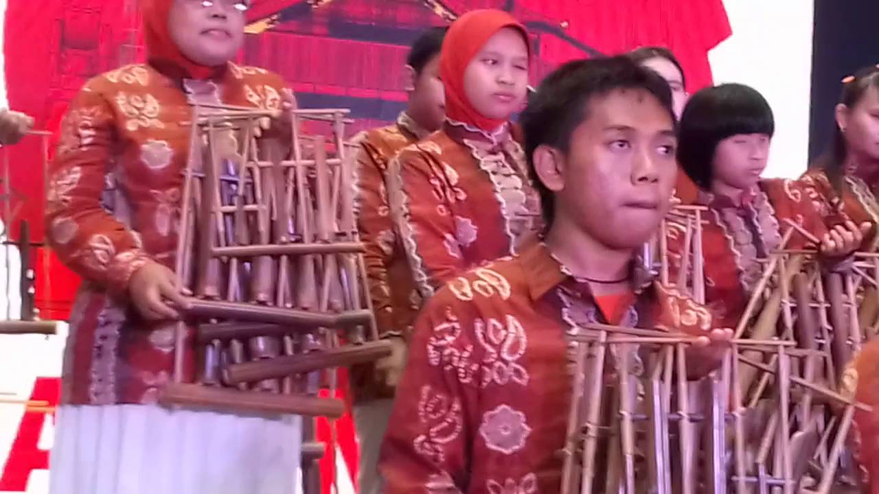 seni tradisional#youtubeshorts ##sekolahluarbiasa #viral #fyp #quotes #kompakselalu #senitradisional