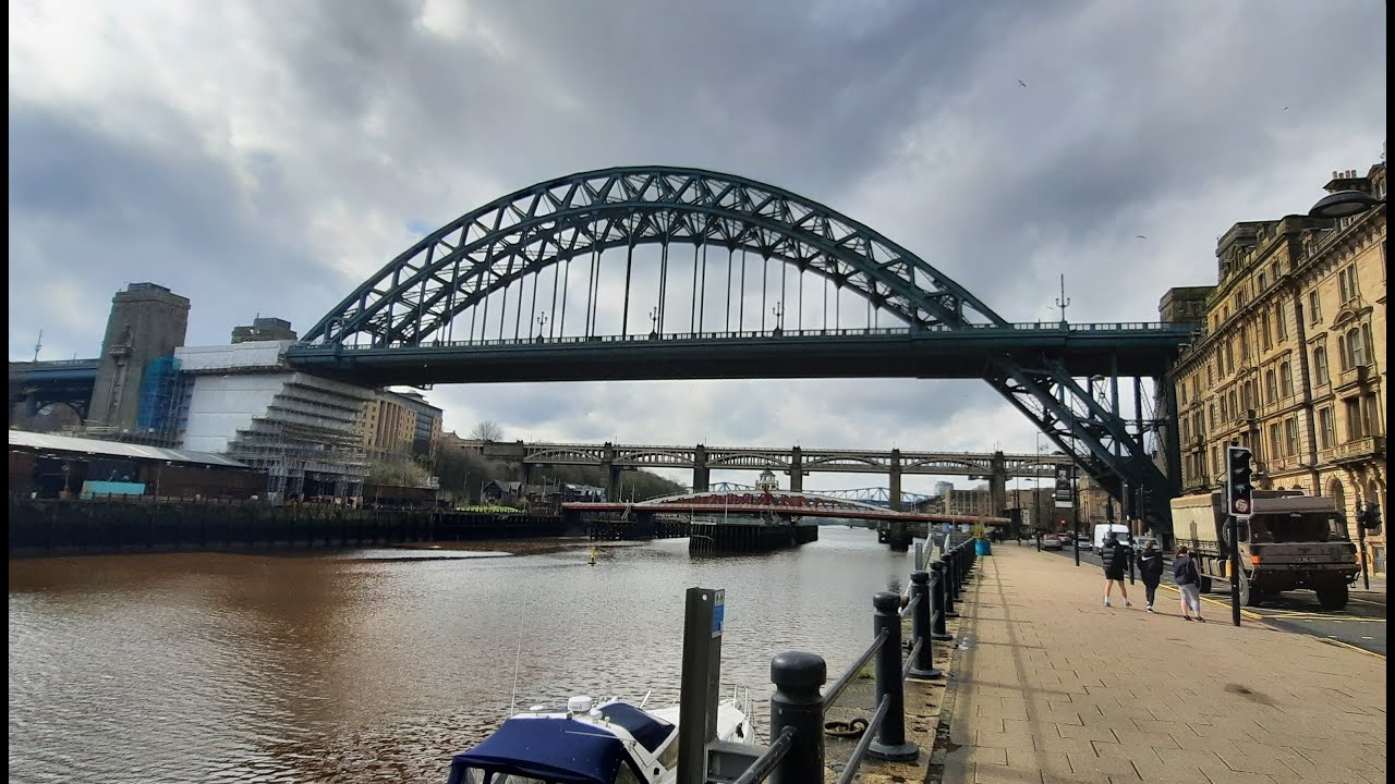 Cycling along the Tyne and up the Coast to Northumberland