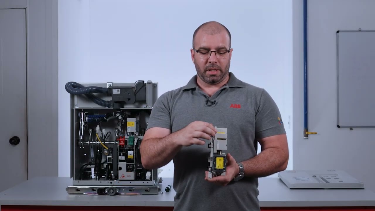 Disjuntores VD4 | Substituição da bobina de fechamento