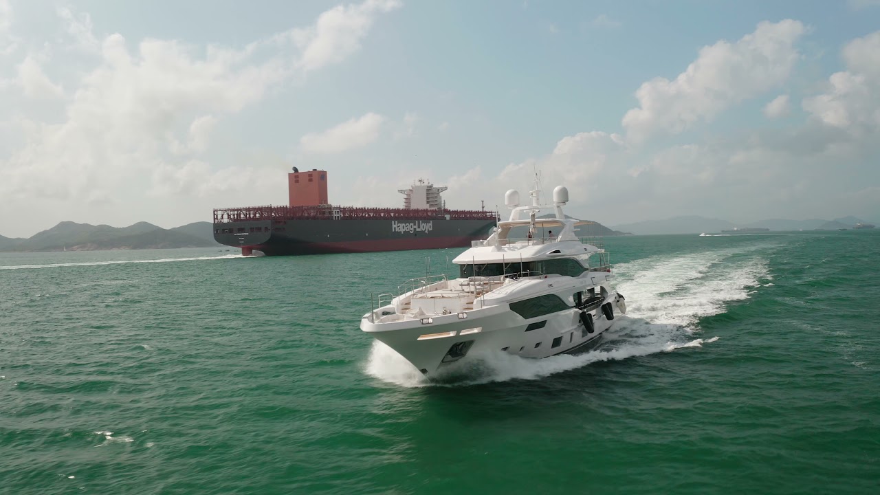 《航拍貨船》Ain Snan Express赫伯羅特海運new paint job arriving from Ningbo port ft. Benetti / Overmarine yachts