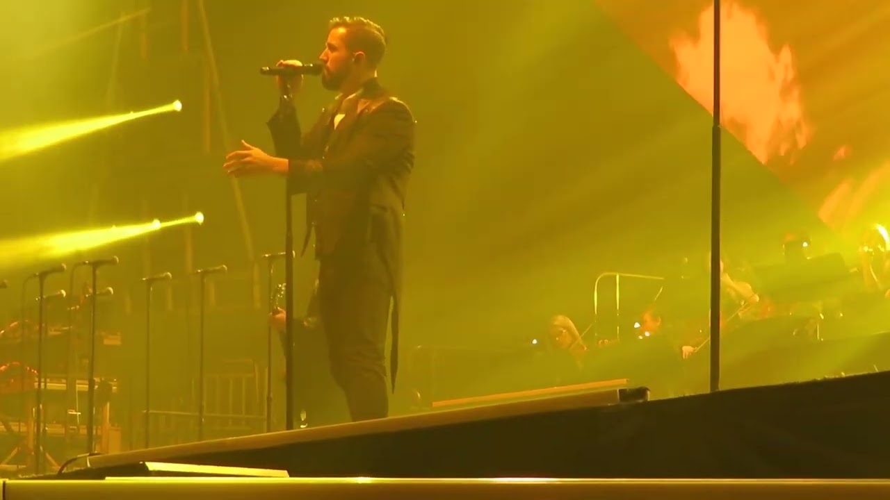 Trans Siberian Orchestra - An Angel Came Down  12-27-2019 Milwaukee