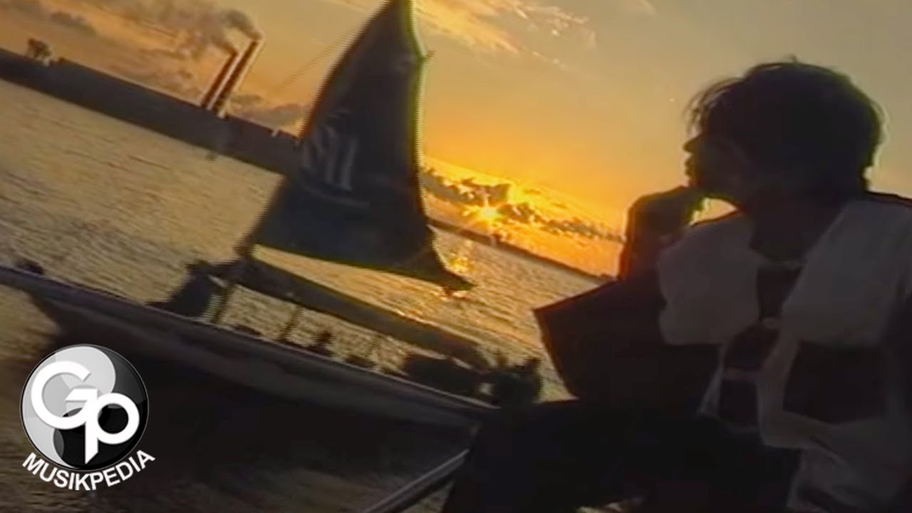 Erie Susan - Khusus Malam Ini (Official Music Video)