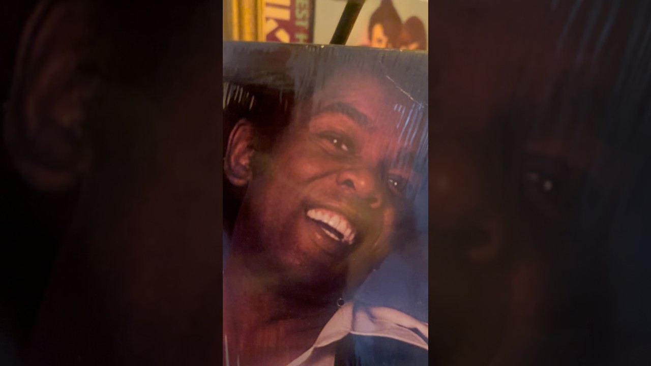 &ldquo;Philly Sound&rdquo; Perfect morning #lourawls #randb #soul #vc #vinylcommunity #thevinylloungemtl #vlmtl