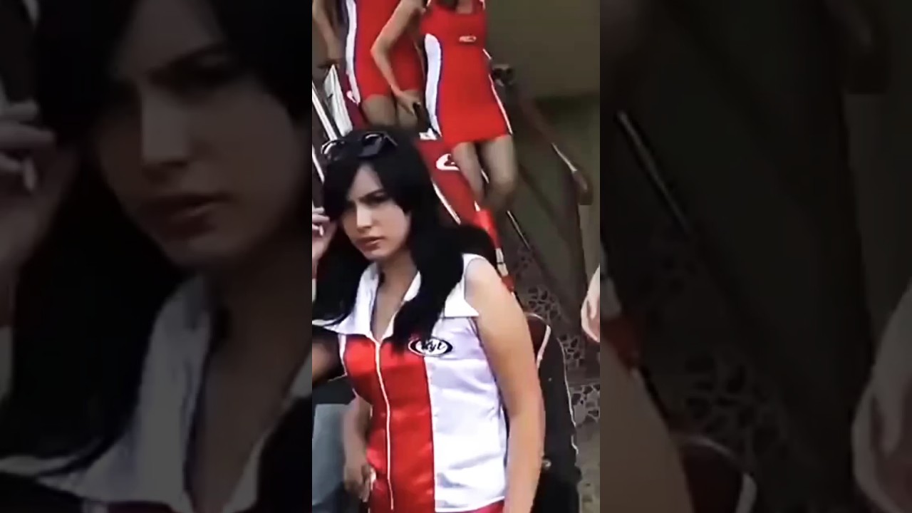 Umbrella girl #shorts #motogp #otomotif #motorcycle