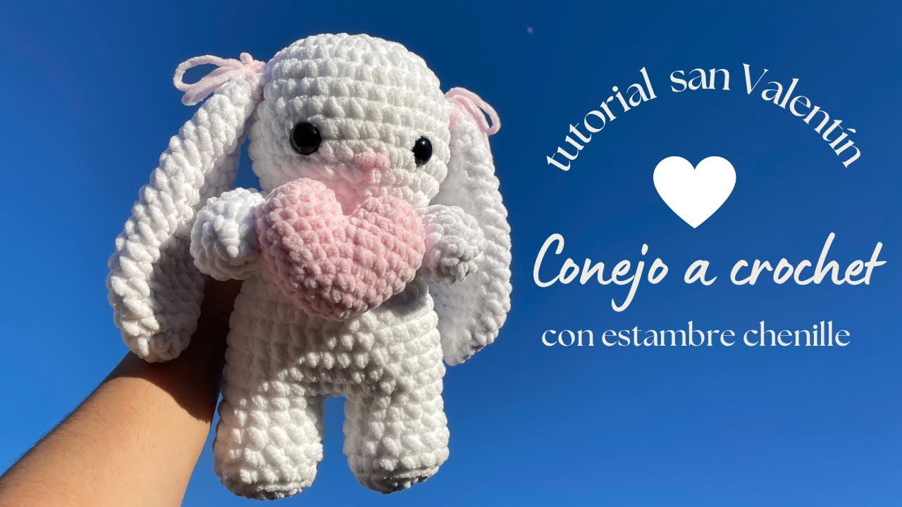 Conejo san Valentín a crochet con estambre chenille, amigurumi 25cm 🐇🐰