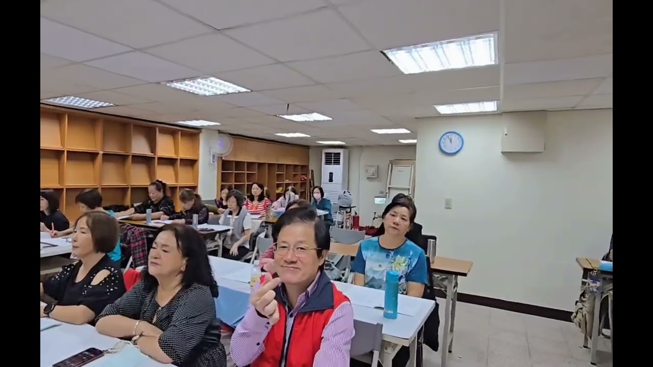 麗華老師教唱園地～冷花香（女調降1）