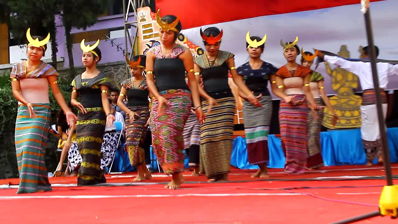 Tarian Adat Kefamenanu (Perfomed By Mahasiswa IPMATTU Malang)