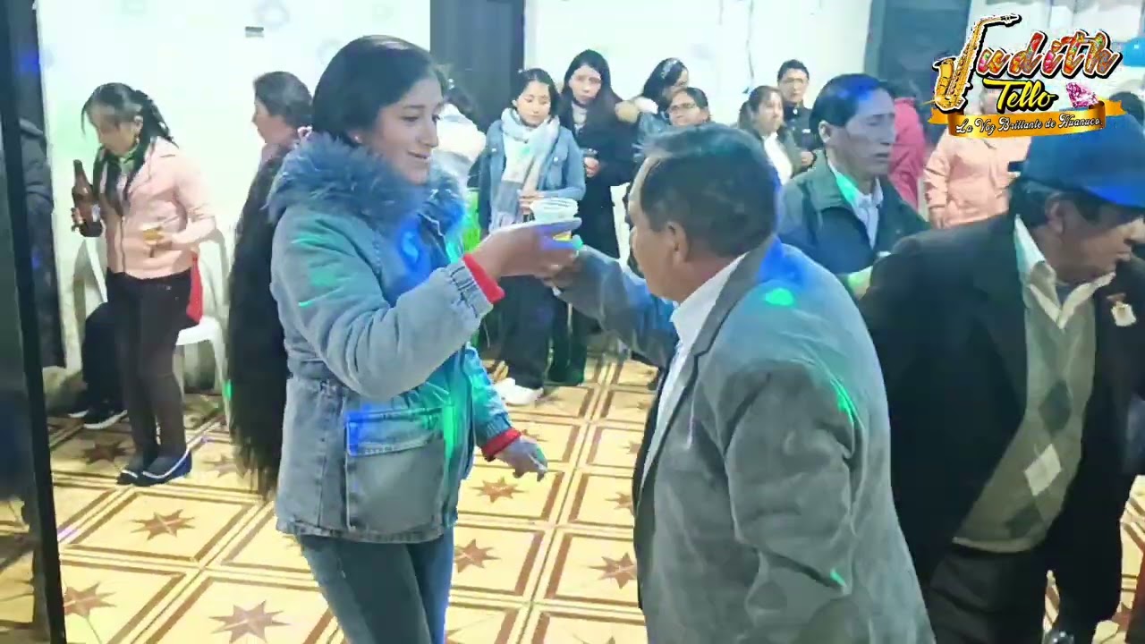 Huayllay - Pasco - Cumpleaños Sr. Antero Navarro  - Tema: La casita