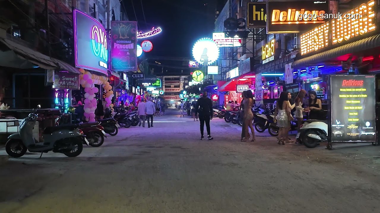 Soi Chaiyapoon day and night - pattaya walking tour