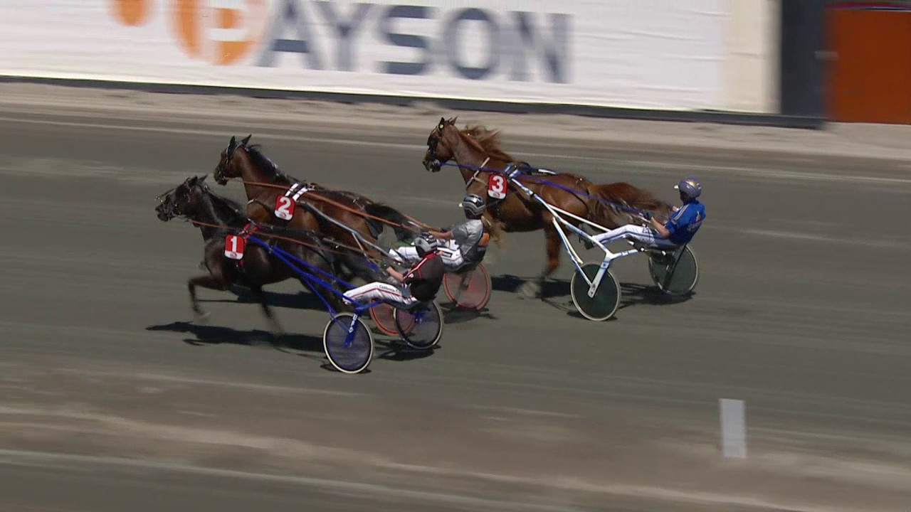 Speedrace Heat 1 Solvalla elitloppsl&ouml;rdagen 27 maj 2017
