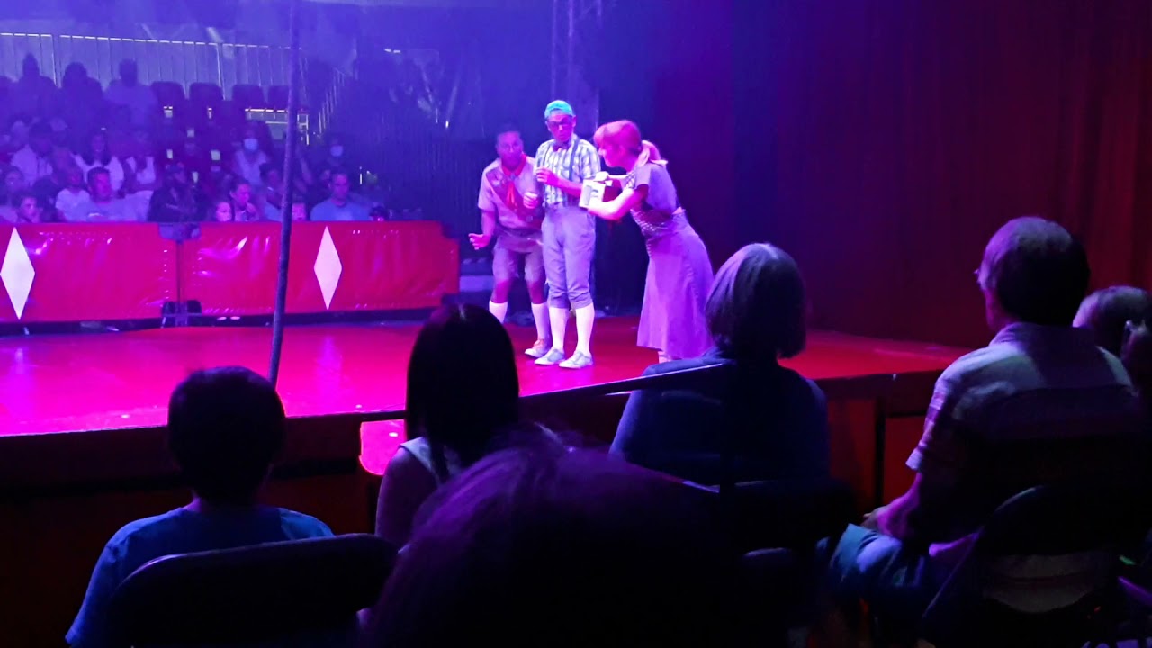 FUNTASIA CIRCUS  (1)