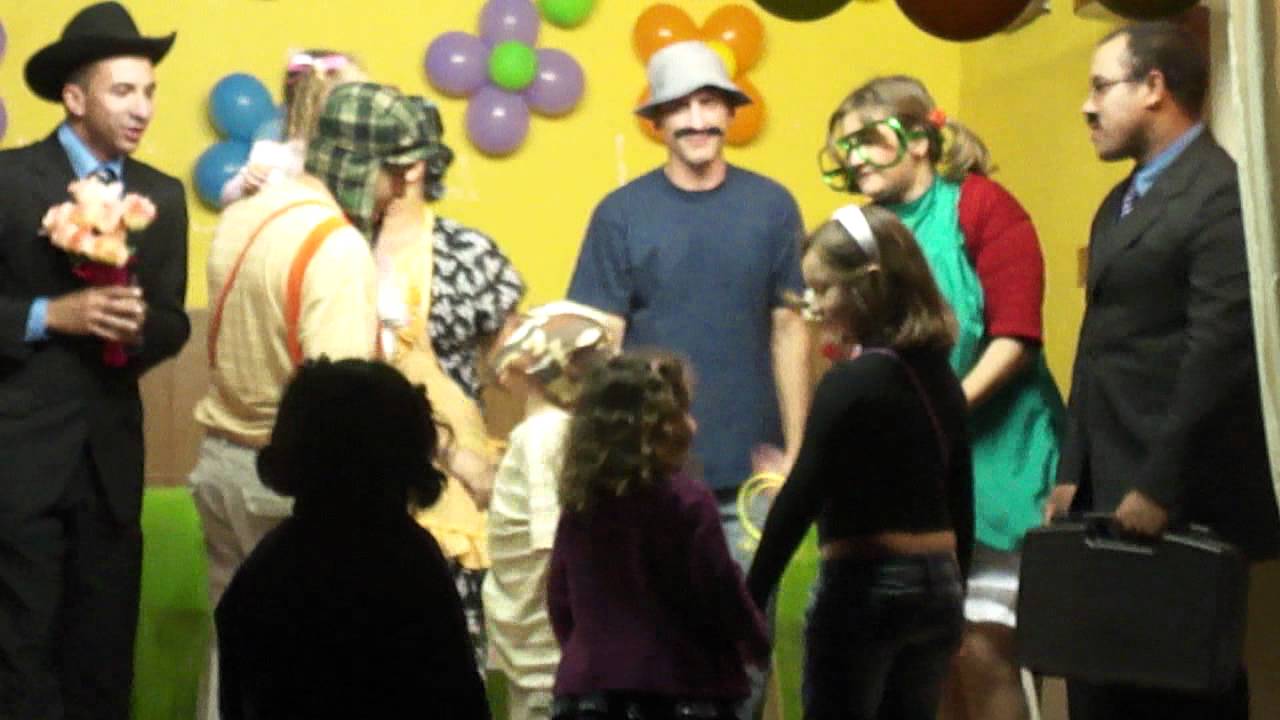 Chaves - Se Você é Jovem Ainda/ Aniversário do Bruno