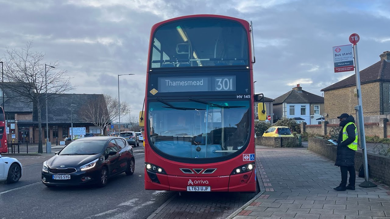 London Route 301: Plumstead/Woolwich - Bexleyheath Shopping Centre 