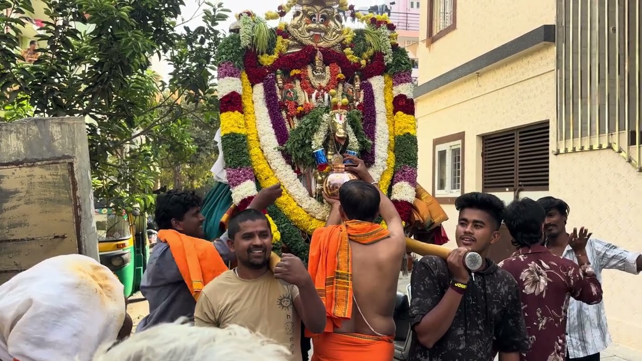 ಶ್ರೀ ಬೆಟ್ಟದ ರಂಗನಾಥ ಸ್ವಾಮಿಯವರು ನಿನಗೆ ಸಂತಾನ ಭಾಗ್ಯವನ್ನು ದಯಪಾಲಿಸುತ್ತೇನೆ’ ಎಂದು ದಿವ್ಯ ಸಂಕಲ್ಪದಿಂದ ವರದಾನ