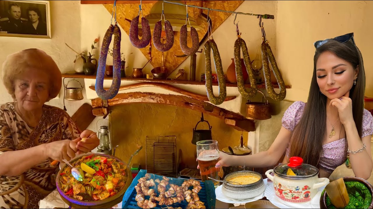 ДЕРЕВЕНСКАЯ КУХНЯ В БОЛГАРИИ! Рецепт фаршированных перцев по секрету Бабы