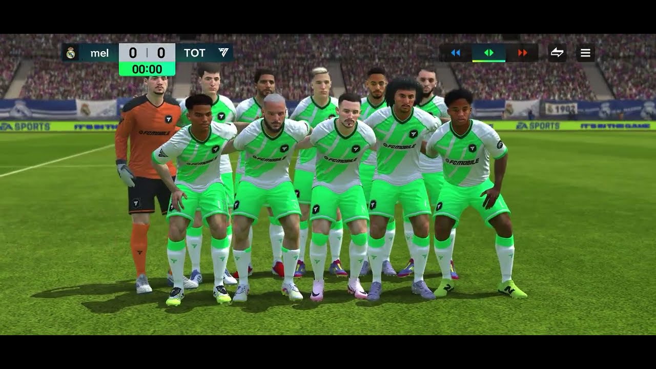 Mi esquipo de FIFA Mobile contra el equipo toty 2026